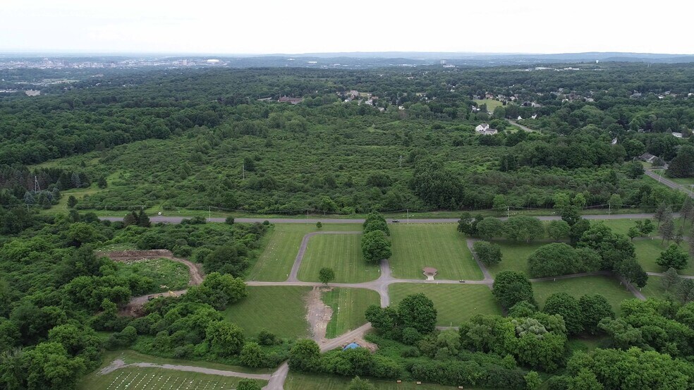 0 Howlett Hill Rd, Syracuse, NY à vendre - Photo du bâtiment - Image 2 de 11