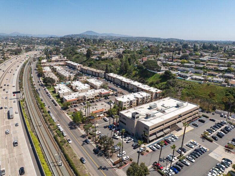 6719 Alvarado Rd, San Diego, CA à louer - Aérien - Image 2 de 10
