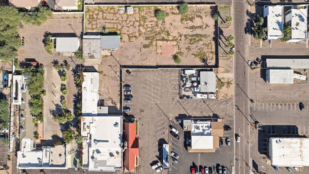 Redevelopment Opportunity portefeuille de 4 propriétés à vendre sur LoopNet.ca - Photo du bâtiment - Image 3 de 10