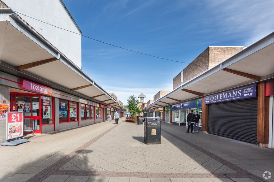 The Precinct, Blaydon On Tyne for lease - Building Photo - Image 2 of 6