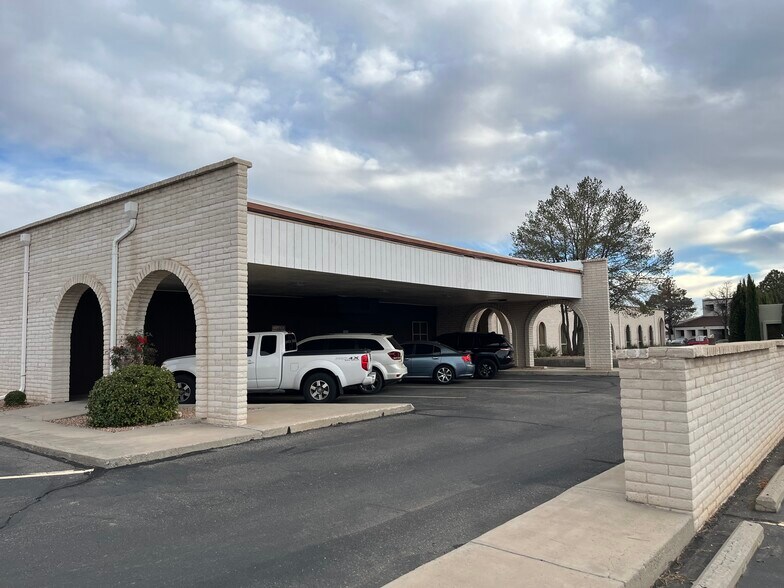 1209 Mountain Road Pl NE, Albuquerque, NM à louer - Photo du bâtiment - Image 2 de 24