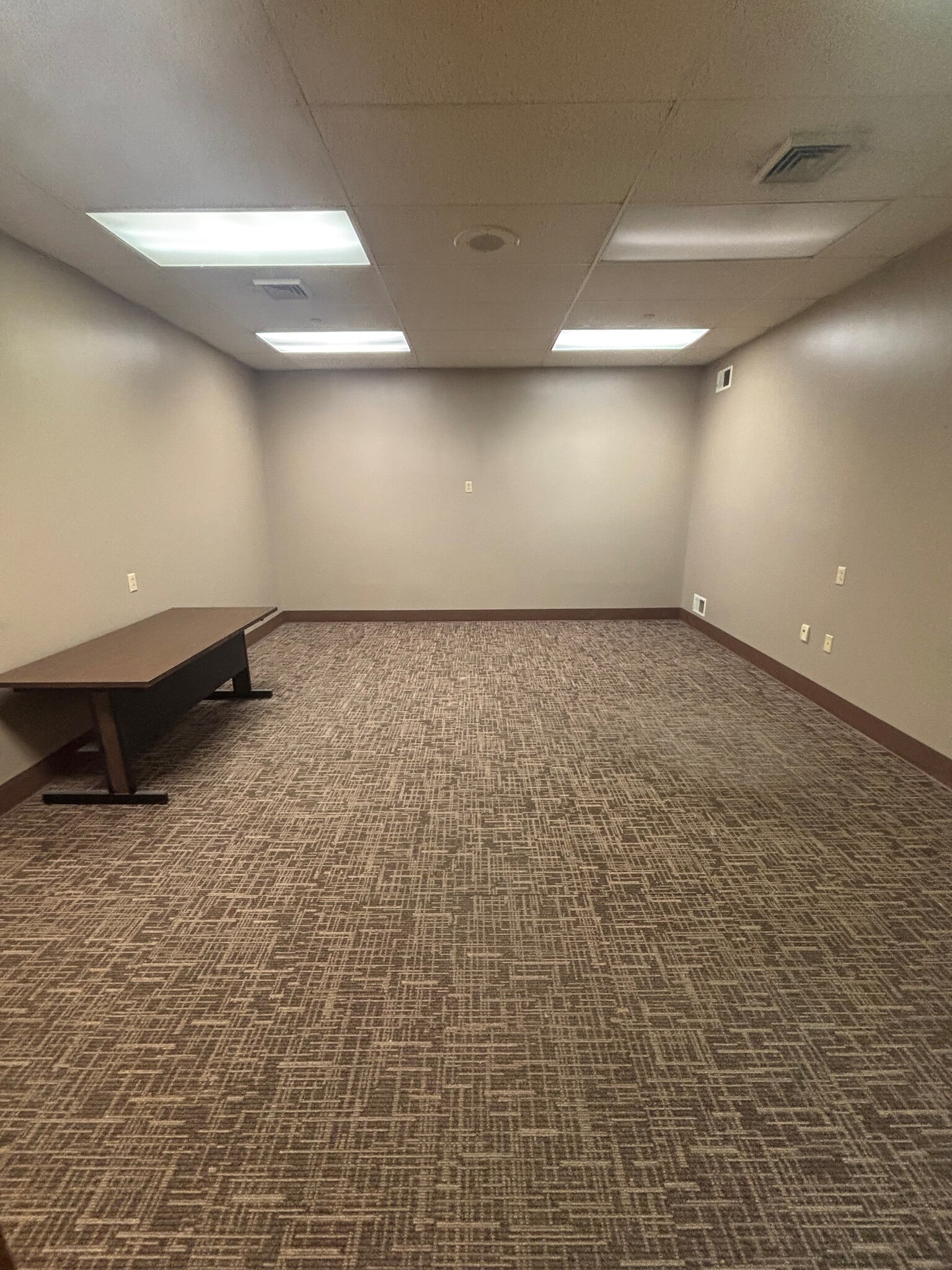 1580 McLaughlin Run Rd, Upper Saint Clair, PA à louer Photo intérieure- Image 1 de 8