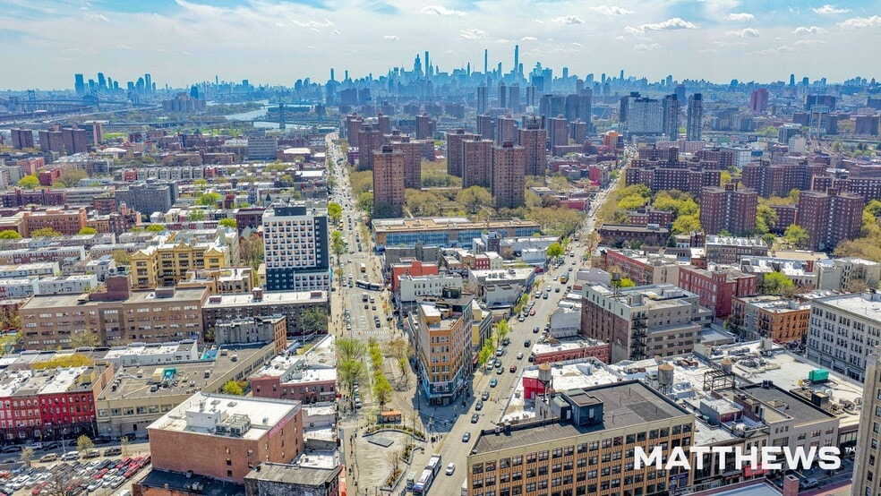 509 Willis Ave, Bronx, NY for sale - Building Photo - Image 2 of 4