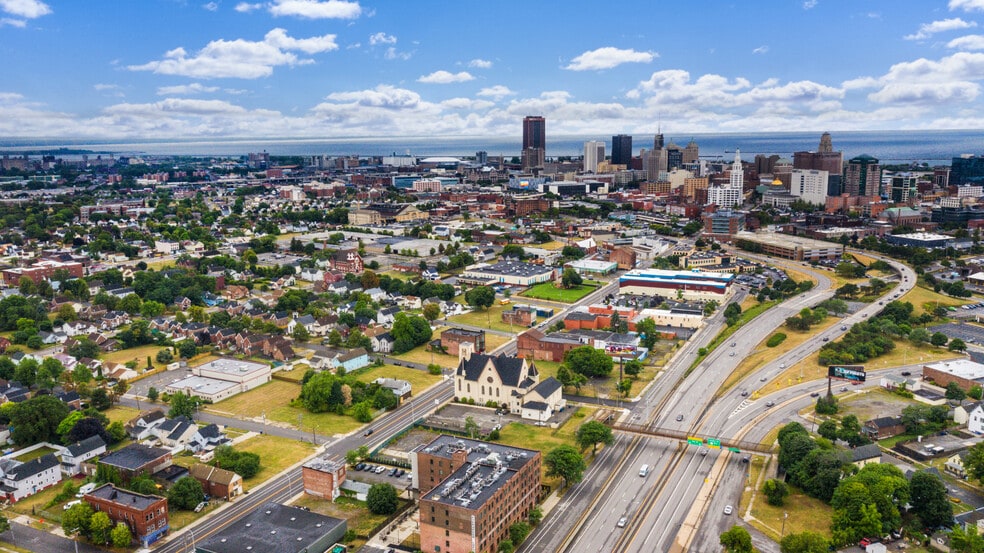 360 Genesee St, Buffalo, NY for sale - Building Photo - Image 3 of 25
