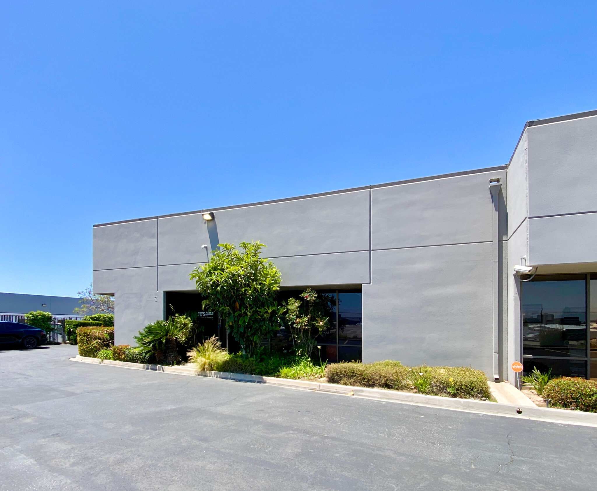2960 Airway Ave, Costa Mesa, CA for lease Primary Photo- Image 1 of 4