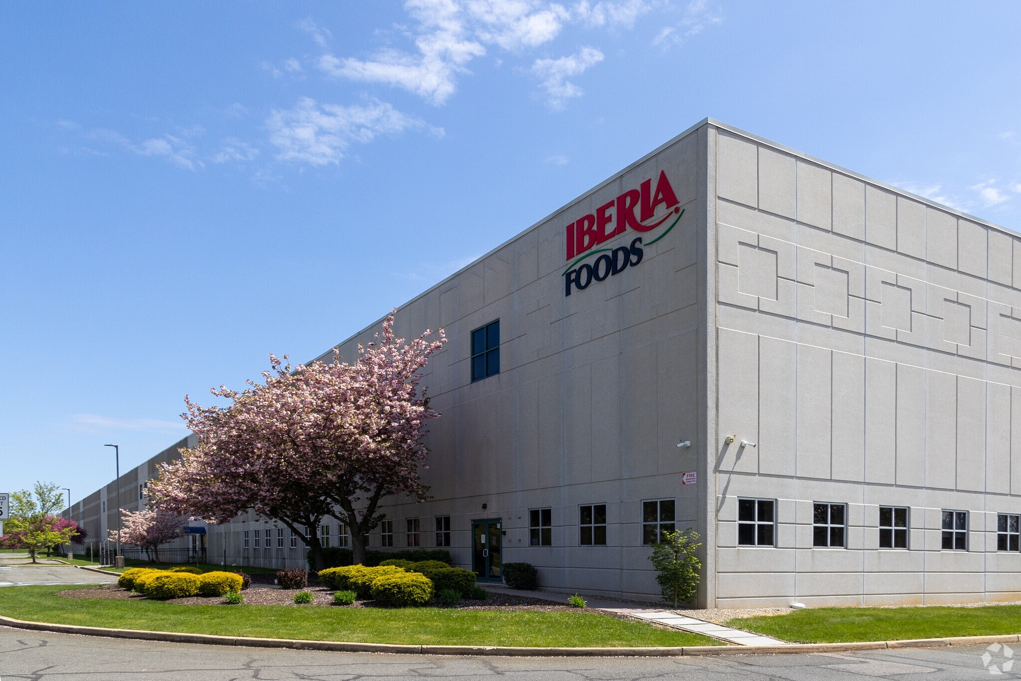 1 Matrix Dr, Monroe Township, NJ for lease Building Photo- Image 1 of 8