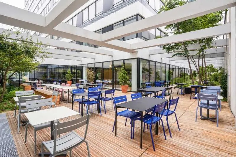 4 Place Du 8 Mai 1945, Levallois-Perret for lease - Other - Image 2 of 14