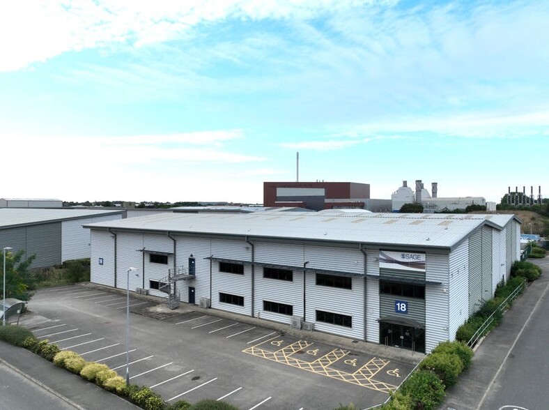 Unit 18, Titan Drive, Fengate East, Peterborough for lease - Building Photo - Image 2 of 9