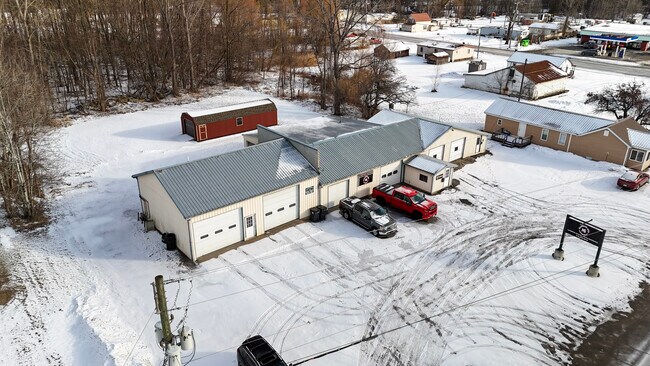 Plus de détails pour 1436-1438 Military Tpke, Plattsburgh, NY - Commerce de détail à vendre
