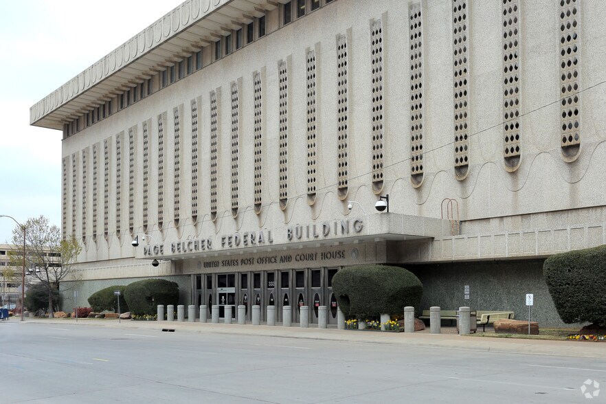 333 W 4th St, Tulsa, OK à louer - Photo du bâtiment - Image 3 de 6