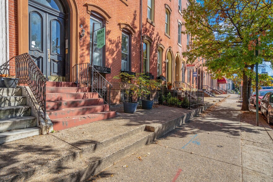 1937 Spring Garden St, Philadelphia, PA à vendre - Photo du bâtiment - Image 3 de 11