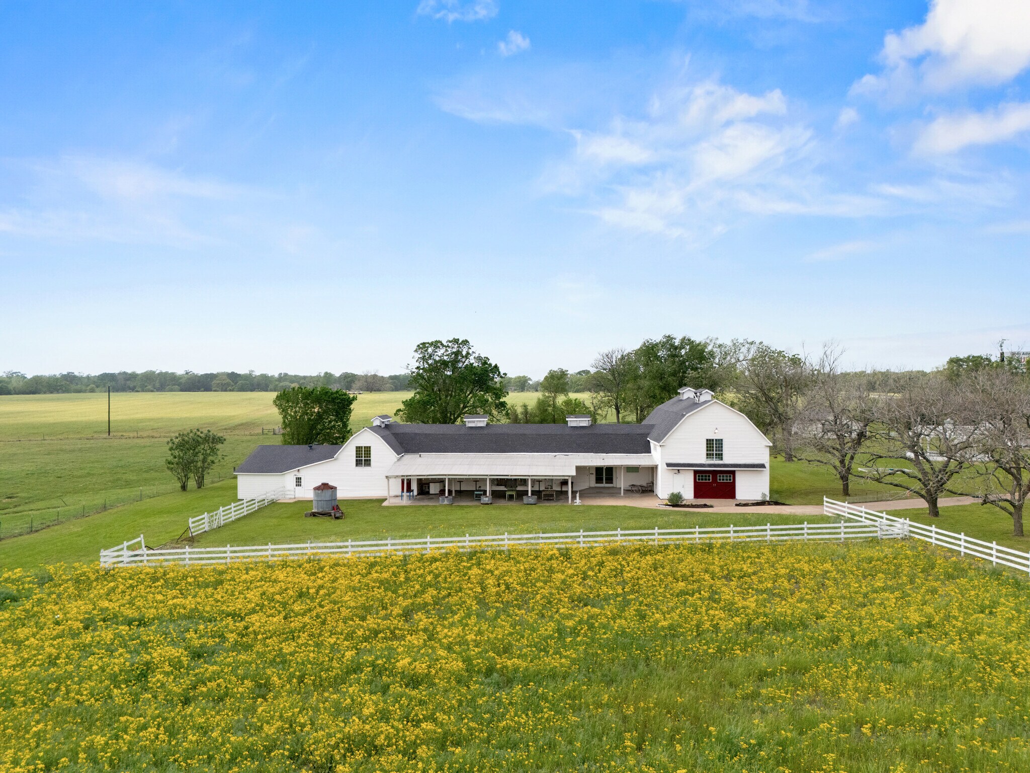 53447 Highway 290, Hempstead, TX à vendre Photo du bâtiment- Image 1 de 69