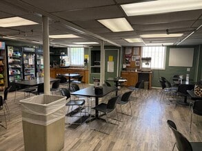 326 S Marble St, Rockmart, GA à vendre Photo intérieure- Image 2 de 13