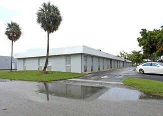 Plus de détails pour 2020 W McNab Rd, Fort Lauderdale, FL - Local d'activités, Industriel à louer