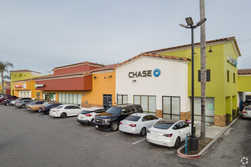 1301-1439 E Gage Ave, Los Angeles, CA à louer - Photo du bâtiment - Image 1 de 4