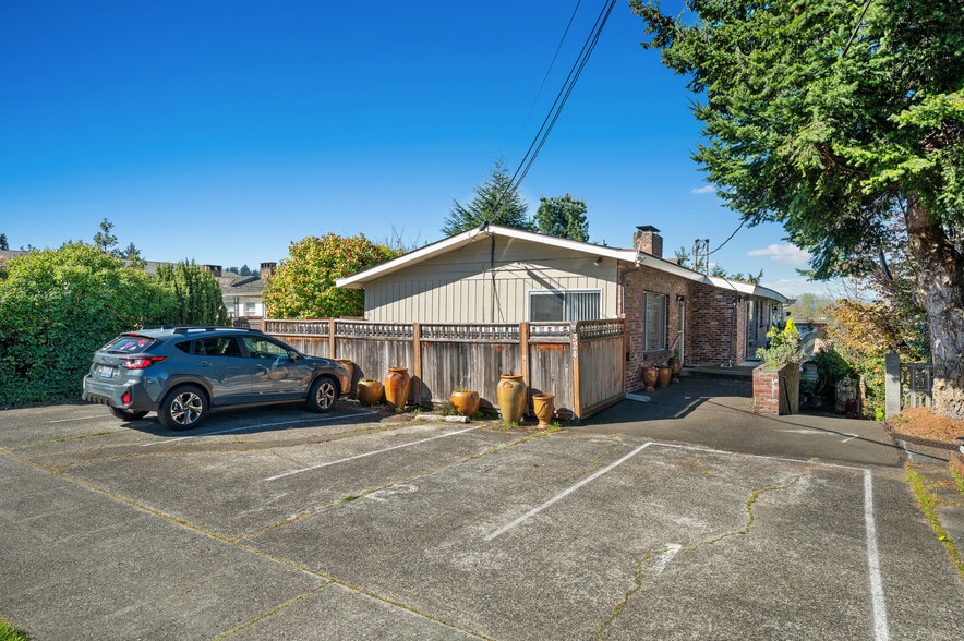 324 3rd Ave S, Edmonds, WA for sale - Building Photo - Image 2 of 16