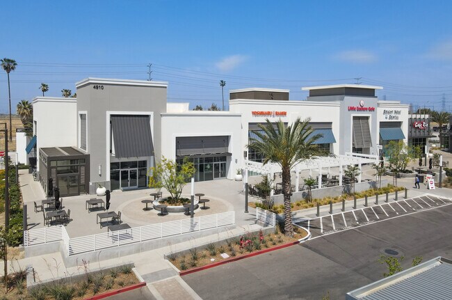 Plus de détails pour SEC Cantu-Galleano & Hamner Ave, Eastvale, CA - Commerce de détail à louer