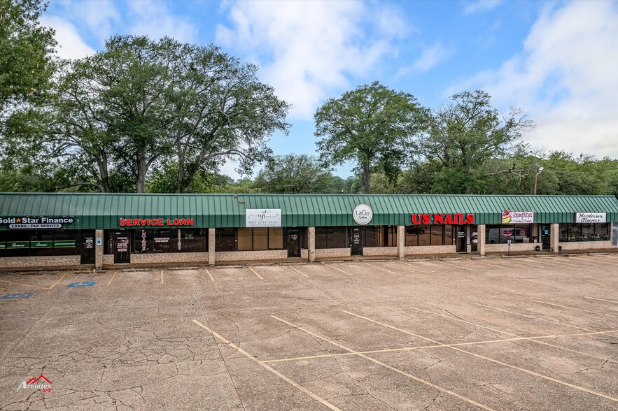 1424 S Main St, Henderson, TX for sale - Primary Photo - Image 1 of 1