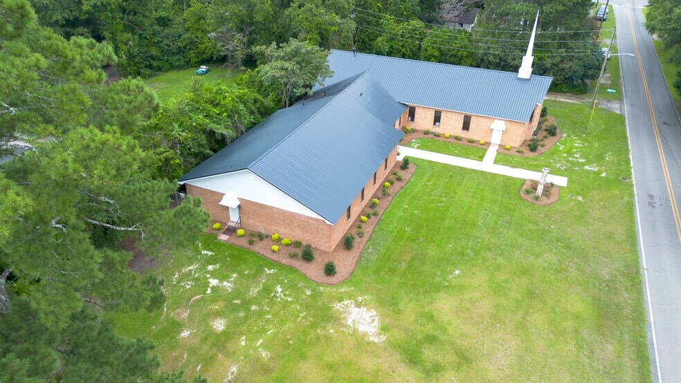 123 N 5th St, Cochran, GA à vendre - Photo du bâtiment - Image 2 de 33