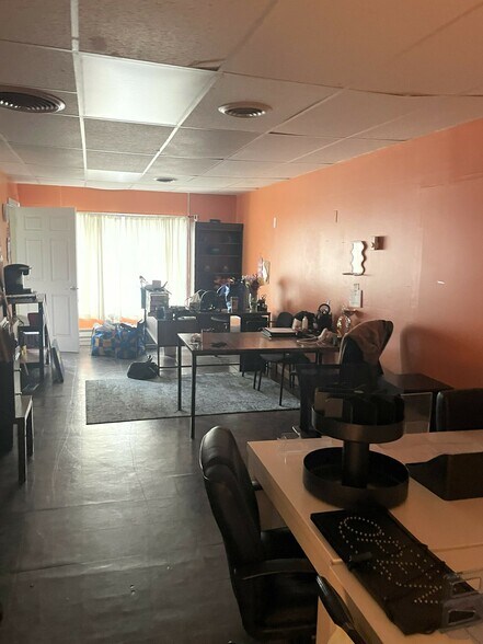 19 Williams St, Stroudsburg, PA à louer - Photo du bâtiment - Image 3 de 5