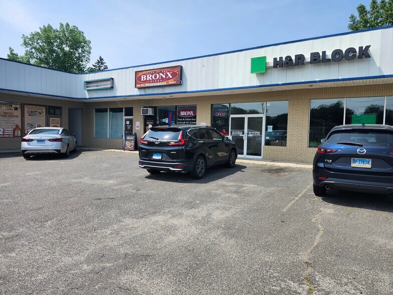 1457 Meriden Rd, Wolcott, CT à vendre - Photo du bâtiment - Image 3 de 11