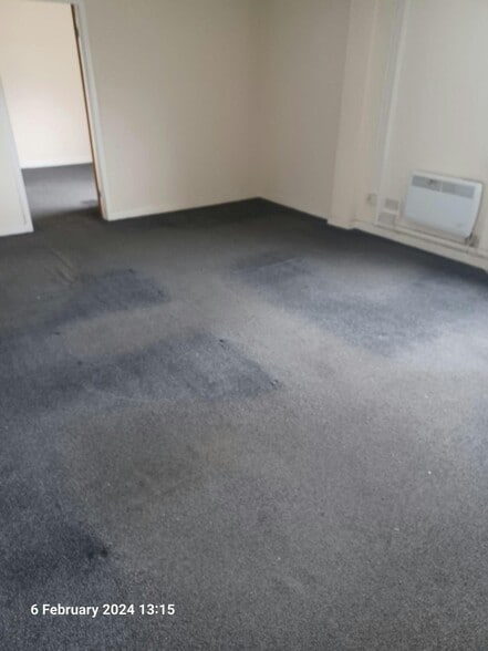 Denby Dale Rd, Wakefield for lease - Building Photo - Image 3 of 18