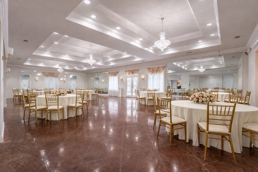 5800 England Dr, Alexandria, LA for sale - Building Photo - Image 2 of 41