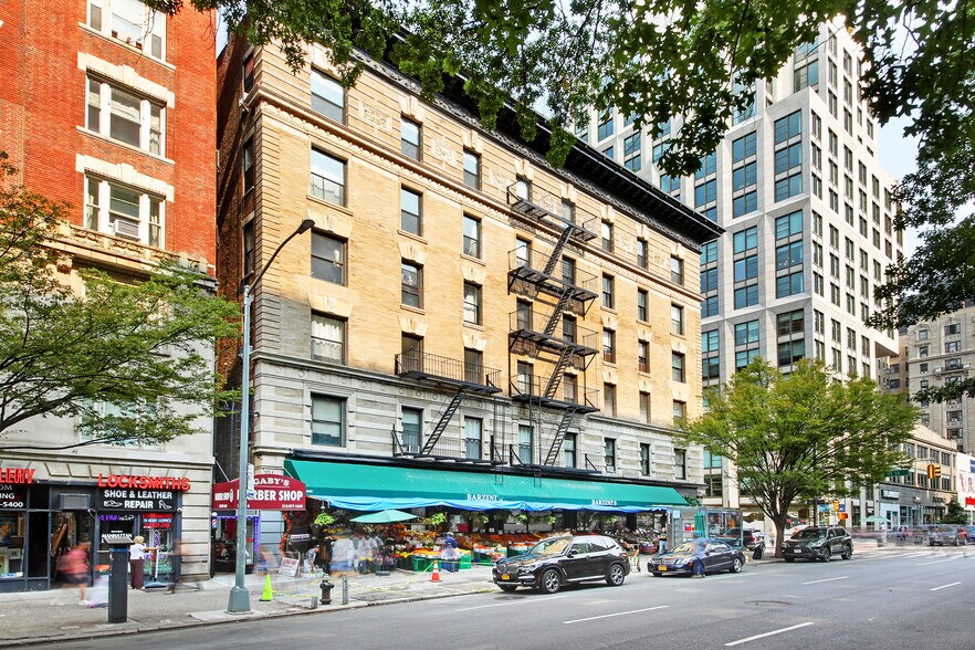 2451-2459 Broadway, New York, NY à louer - Photo du bâtiment - Image 1 de 3