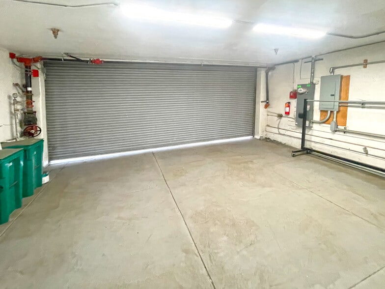 1240 47th Ave, Oakland, CA for lease - Interior Photo - Image 3 of 7