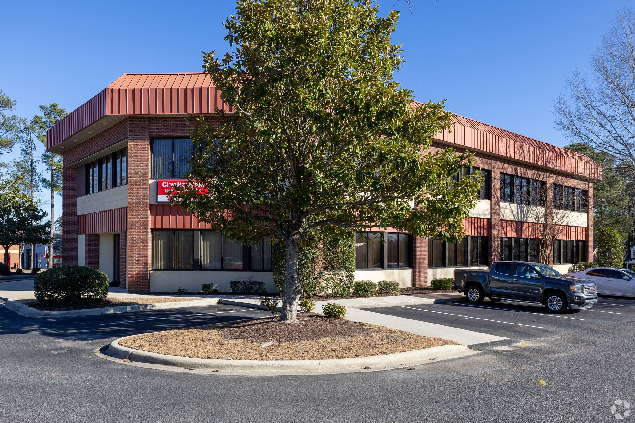 1000 N Main St, Fuquay-Varina, NC for lease Primary Photo- Image 1 of 9