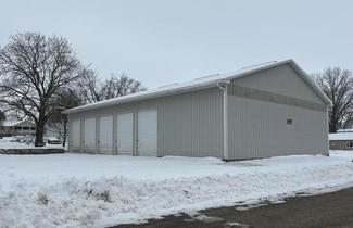 Plus de détails pour 735 Upper St, Arlington, IA - Industriel à vendre
