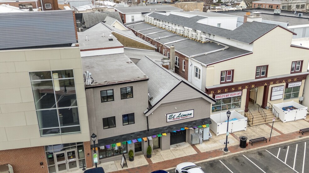 314 Madison St, Lansdale, PA à louer - Photo du bâtiment - Image 2 de 12