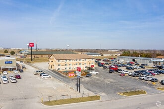 501 Northland Dr, Cameron, MO - Aerial  map view
