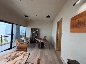 375 Huku Li'i Pl, Kihei, HI for lease Interior Photo- Image 1 of 1