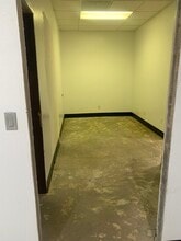 12550 W Colfax Ave, Lakewood, CO for lease Interior Photo- Image 2 of 5