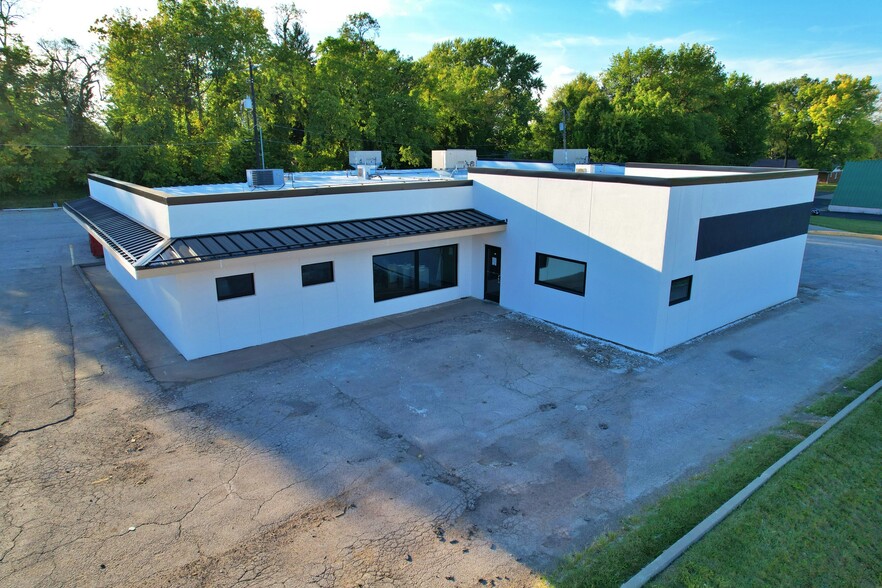 700 S Limit Ave, Sedalia, MO for sale - Building Photo - Image 1 of 1