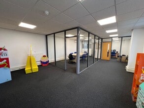 37 Tenter Rd, Northampton for lease Interior Photo- Image 2 of 2