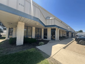 630 E Bronson St, South Bend, IN for lease Interior Photo- Image 2 of 7