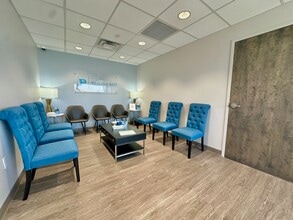 2004 Hayes St, Nashville, TN for lease Interior Photo- Image 2 of 14