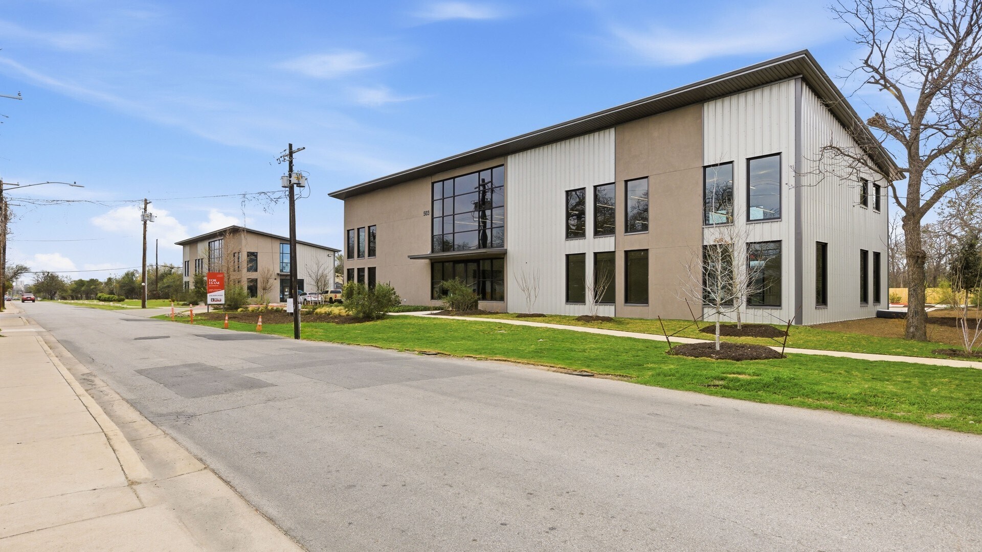 503 Radam Ln, Austin, TX à louer Photo du bâtiment- Image 1 de 7