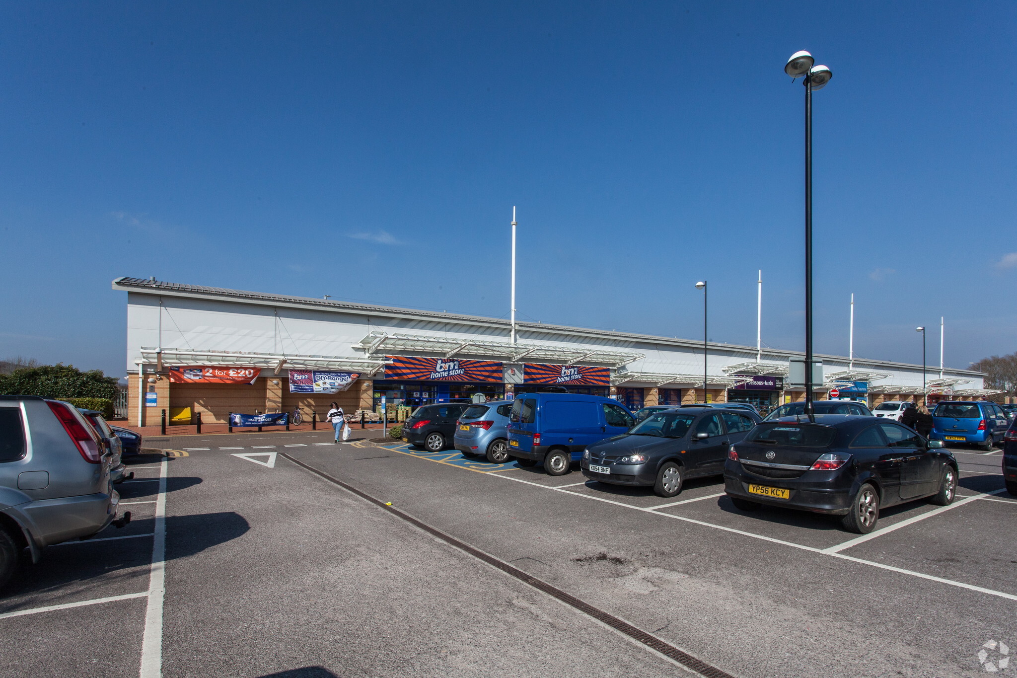 Ferry Rd, Cardiff for sale Primary Photo- Image 1 of 5