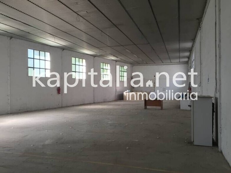 Industrial in Bocairent, Valencia for sale - Primary Photo - Image 2 of 4