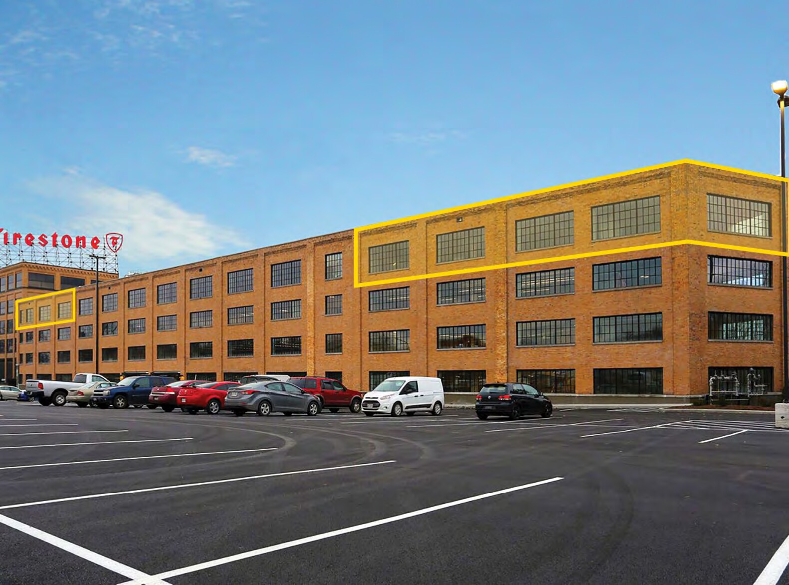 1180 S Main St, Akron, OH à louer Photo du bâtiment- Image 1 de 9