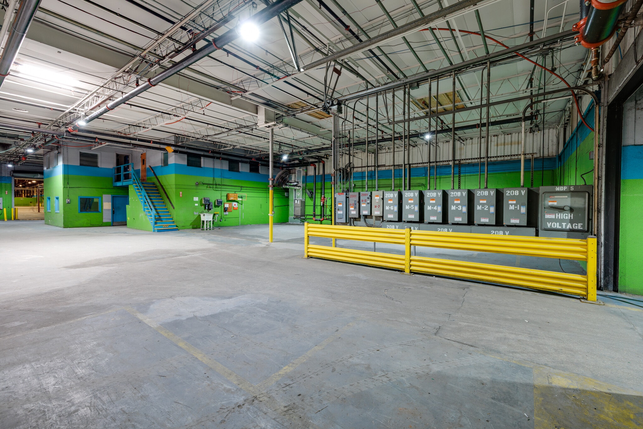 6750 N Bryan Dairy Rd, Seminole, FL for lease Interior Photo- Image 1 of 7