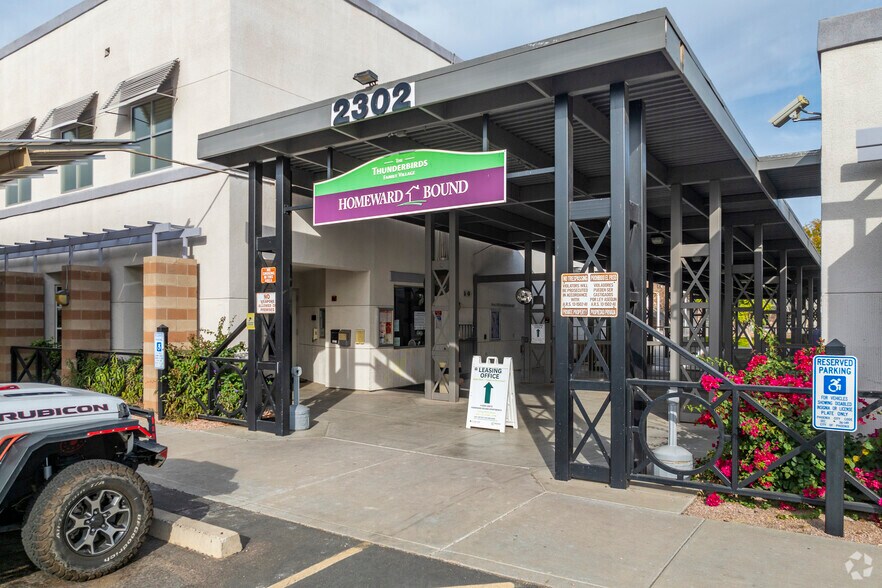 2302 W Colter St, Phoenix, AZ à louer - Photo du bâtiment - Image 2 de 13