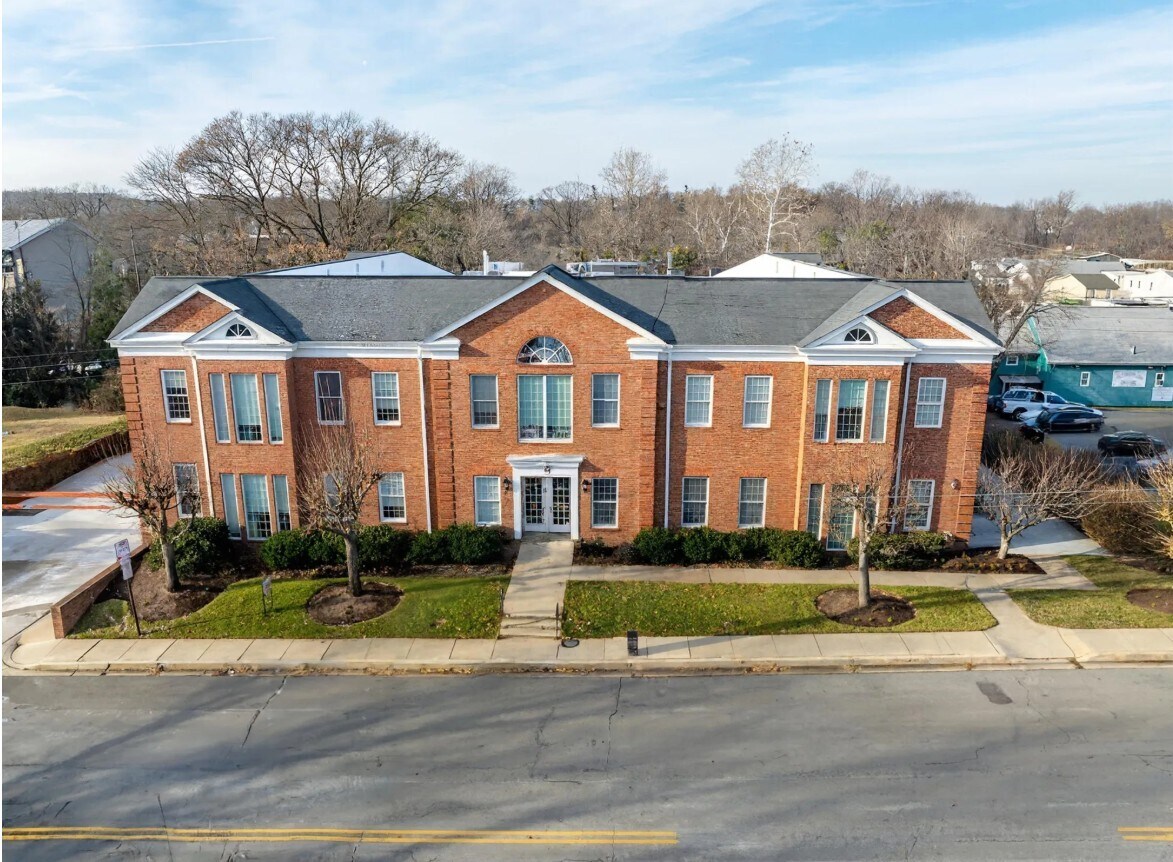 705 Melvin Ave, Annapolis, MD à louer Photo principale- Image 1 de 10