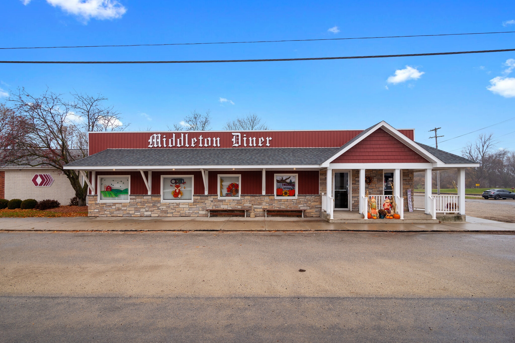 125 N Newton St, Middleton, MI for sale Building Photo- Image 1 of 30