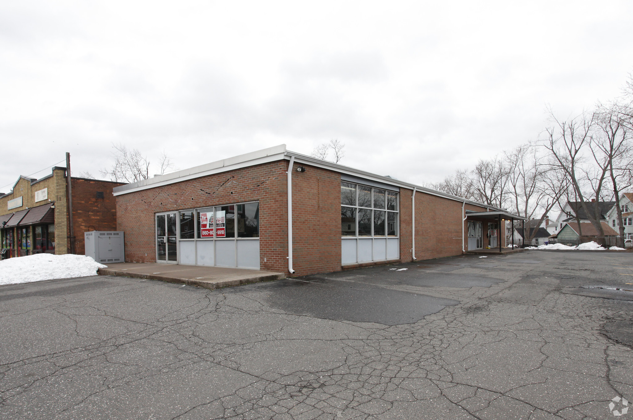 1549 Main St, East Hartford, CT à vendre Photo principale- Image 1 de 1