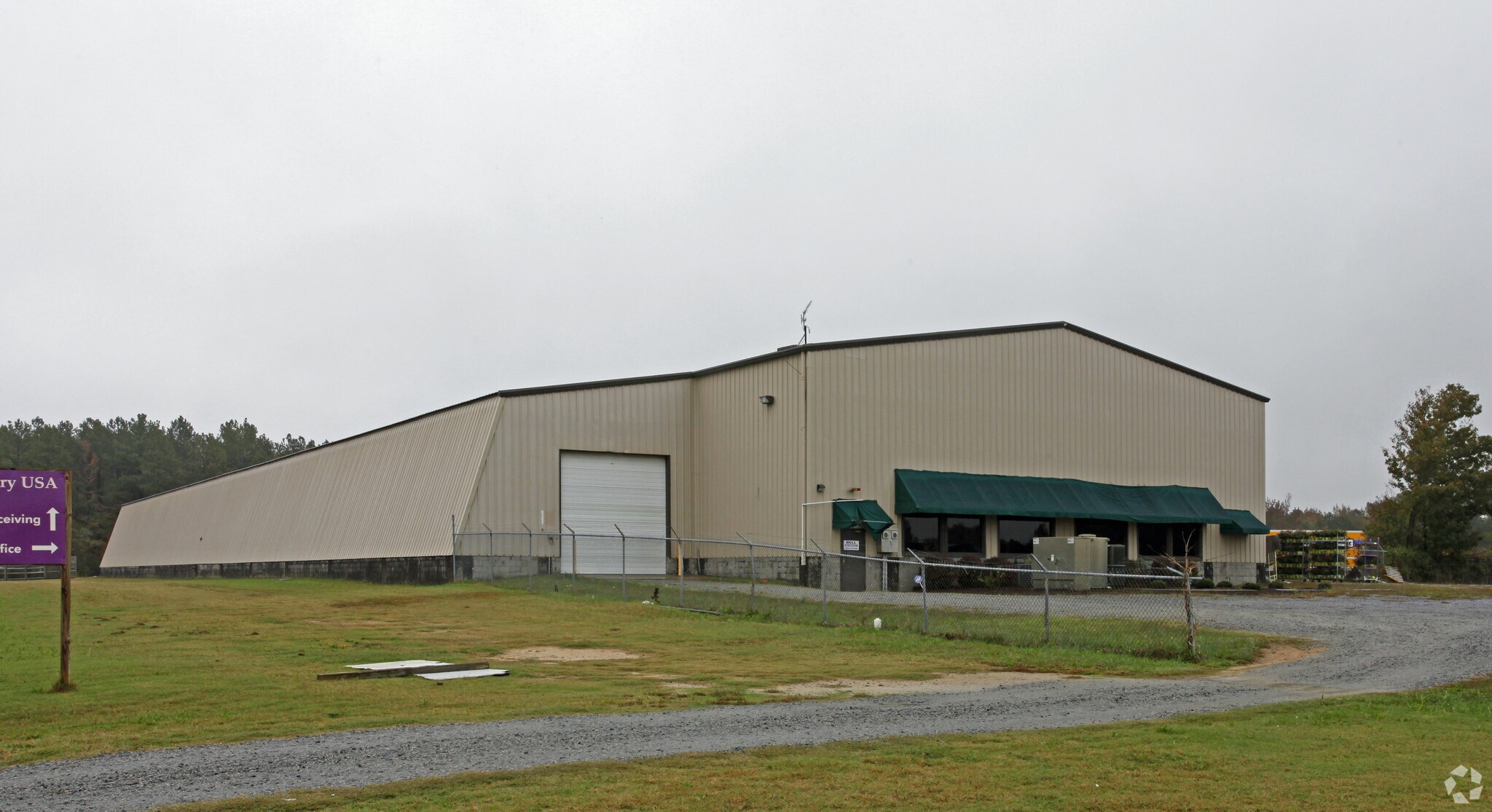 202 Industrial Dr, Emporia, VA à vendre Photo du bâtiment- Image 1 de 22