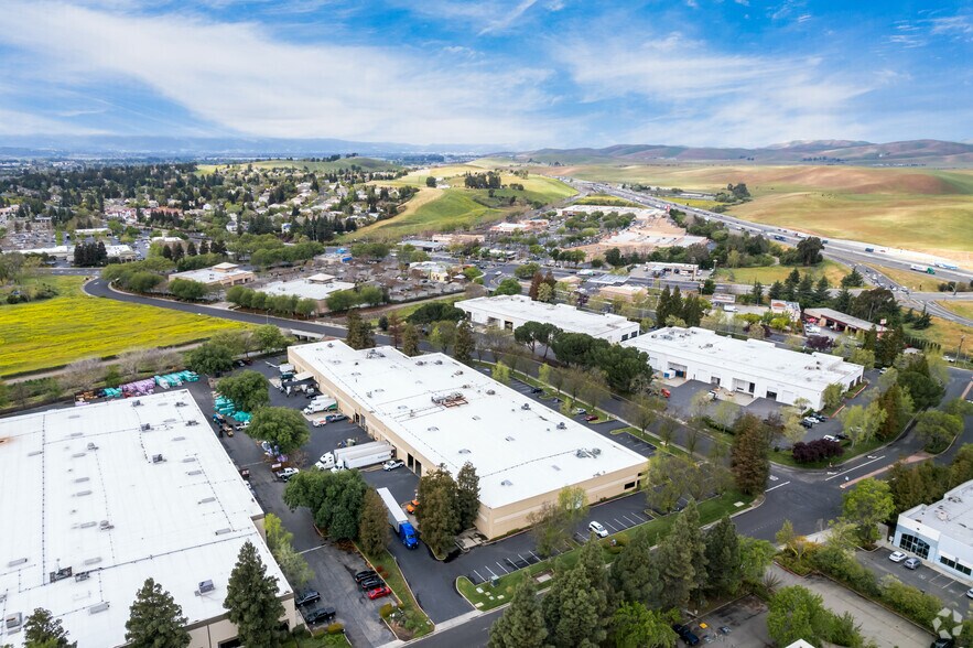 4771 Arroyo Vista, Livermore, CA à louer - Aérien - Image 3 de 3